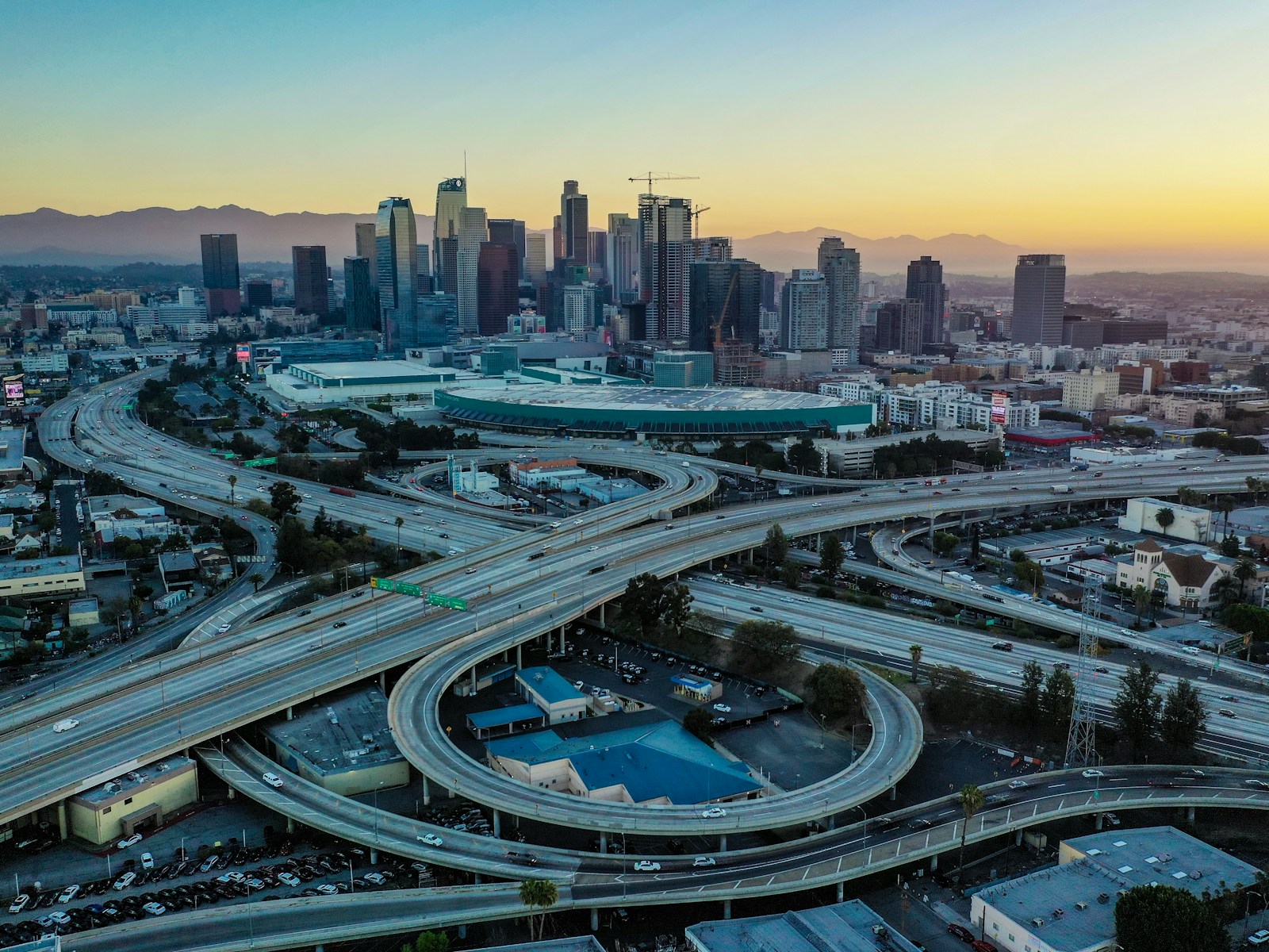 Downtown Los Angeles skyline near recommended guest hotels